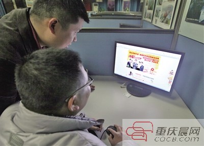 每天花近千元学用微信做生意这靠谱吗?(图)