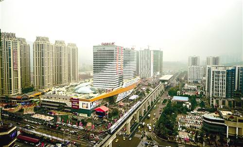 巴南万达广场火爆开业 龙洲湾商圈快速崛起--重庆视窗--人民网