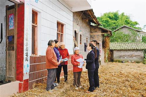 垫江县有多少人口_垫江县客运中心售票员,这样真的好吗(2)