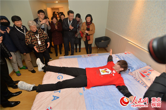 国内首个麦当劳叔叔之家启用 异地患儿家庭可