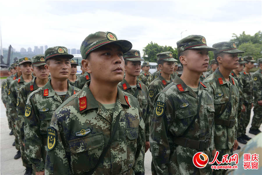 高清:武警重庆总队船艇支队举办军事训练比武竞赛