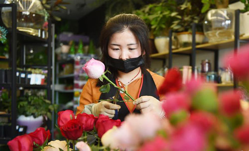 母亲节将至鲜花预订火爆--重庆频道--人民网