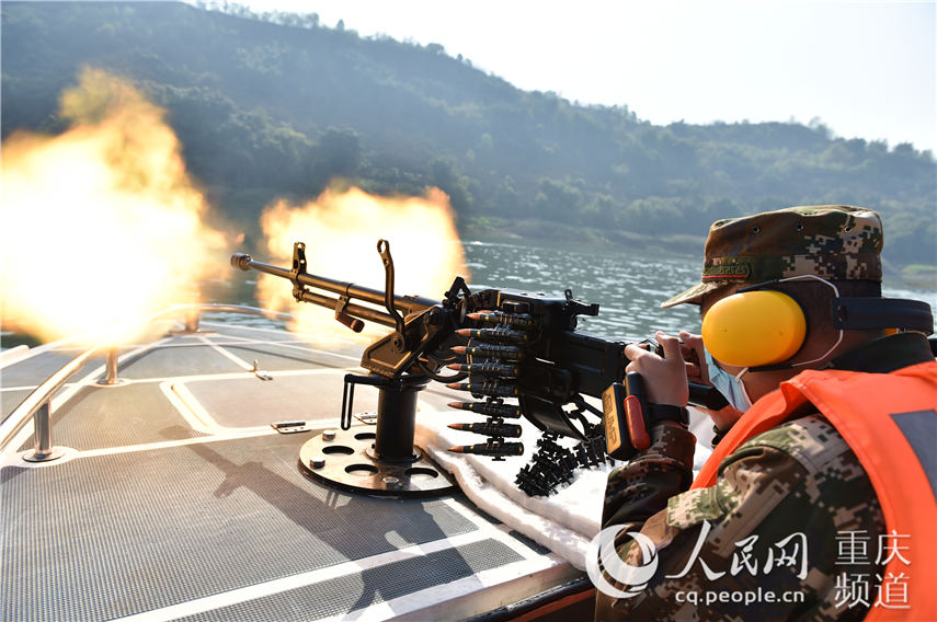 3��19�գ��侯�����ܶӴ�֧ͧ�ӽ��ػ�ǹ�������ڶԽ���Ŀ������������־�� �� 