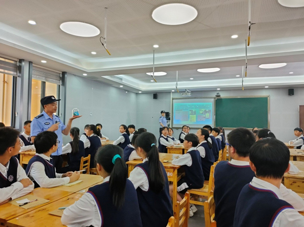 重庆高新区:筑牢识毒拒毒防线护航青少年成长