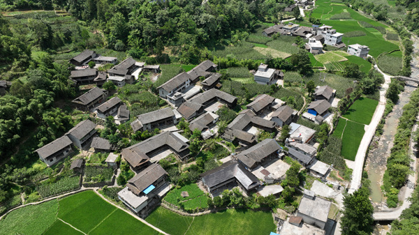 黔江區鵝池鎮南溪村風光。田鵬攝