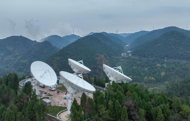 “中国复眼”一期建设的4部雷达。张锦辉摄