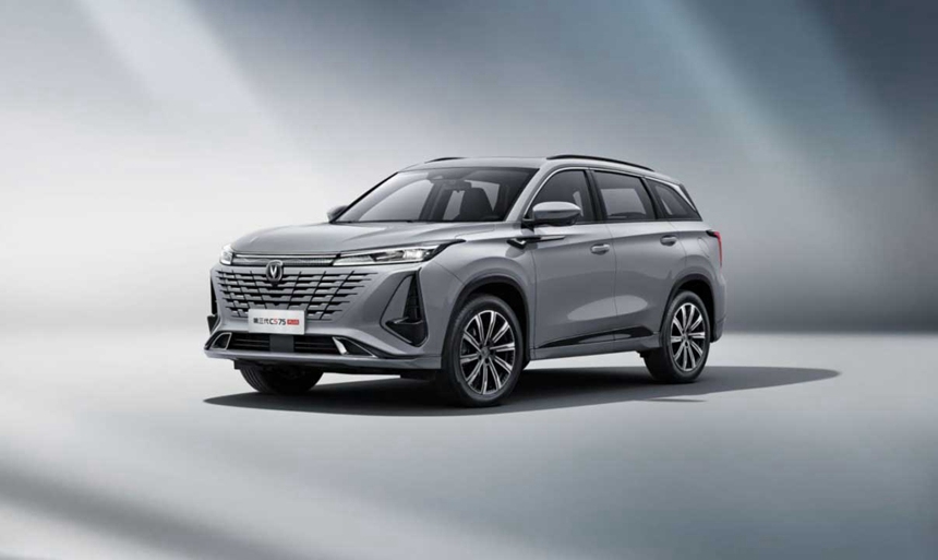 長安第三代CS75PLUS正式上市。長安汽車供圖
