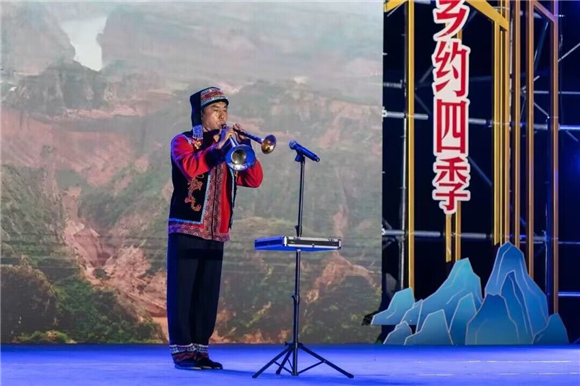 动听的民俗乐器表演。开州区文化旅游委供图
