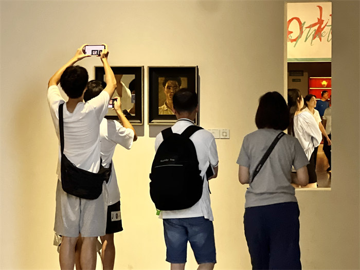 图为展览现场。重庆美术馆供图