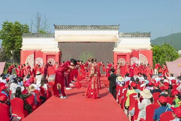 婚礼现场。开州区民政局供图