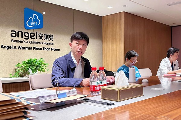 醫院開展法律講座。重慶安琪兒婦產醫院供圖