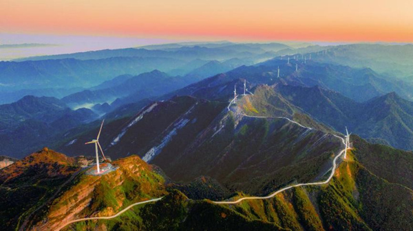 丰都回山坪风电场。陈健摄