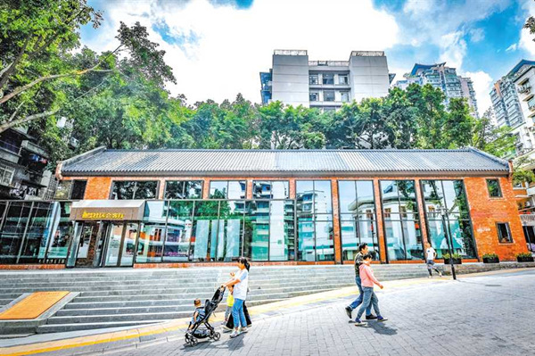 民主村社区会客厅。曹鸣鸥摄