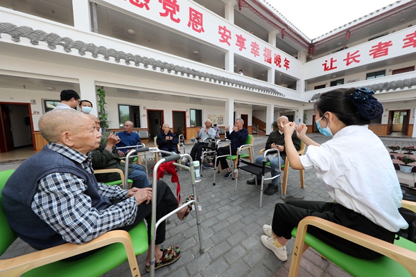 銅梁區特困失能老人集中照料中心。重慶市民政局供圖