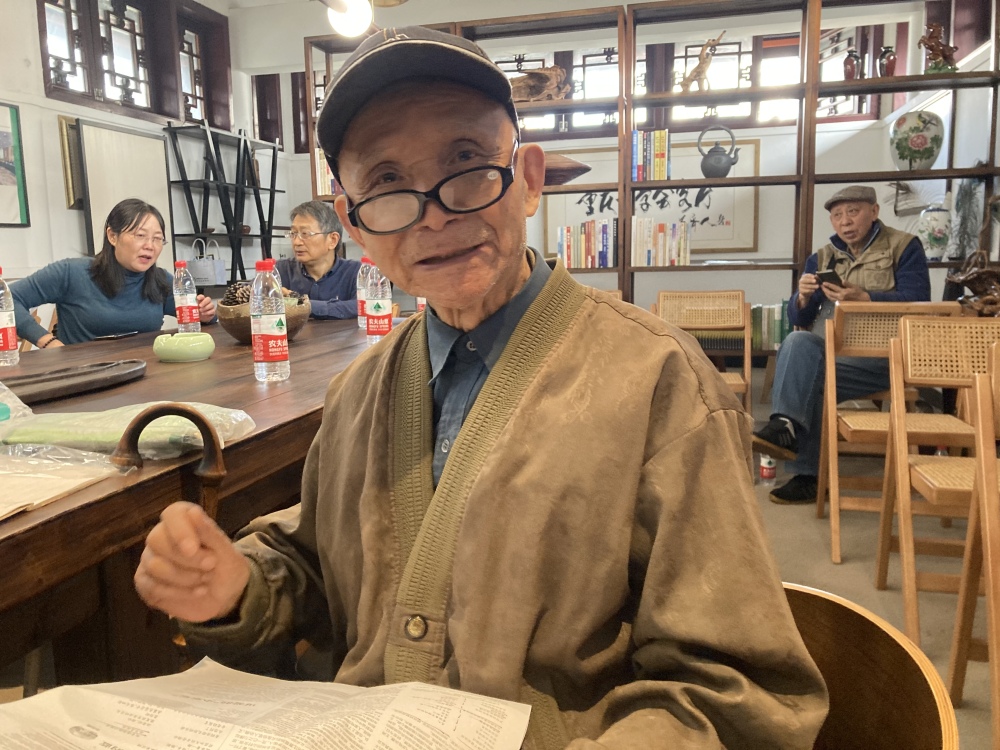 93歲王文生專程趕來聆聽分享。記者 趙欣 攝