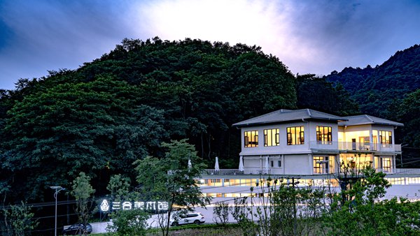 艺术乡村风景优美 。三合美术馆供图