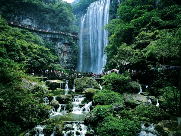 三峽大瀑布。宜昌市文化和旅游局供圖