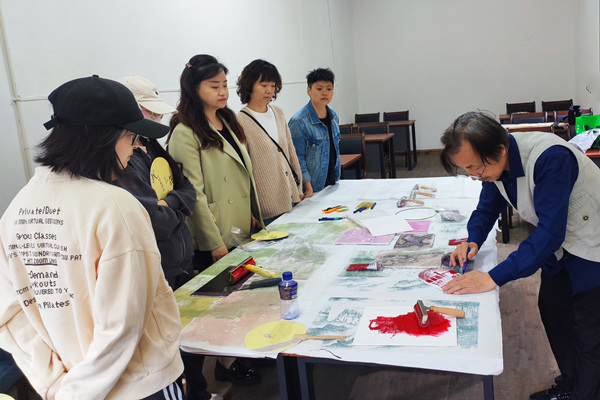 “磐溪學堂”開課。大石壩街道供圖
