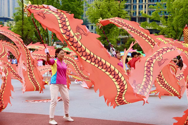 活動現場。寸灘街道供圖