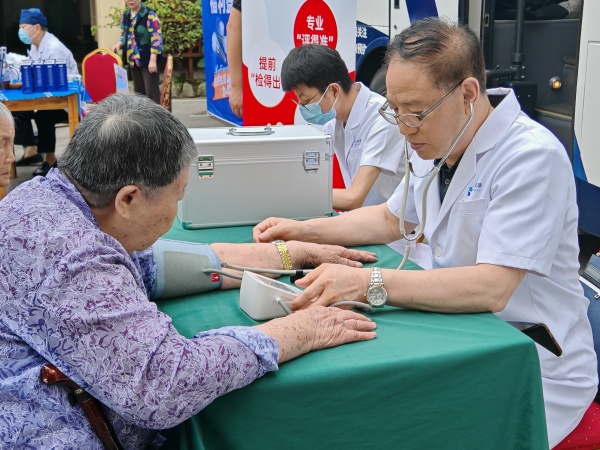 义诊现场。景区供图