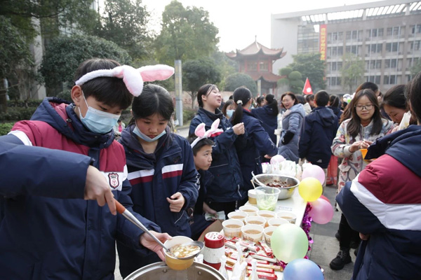 学校特色活动之创造节。双福育才中学供图