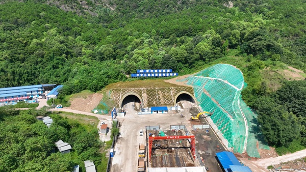 陶家隧道项目建设现场。中交三航局第九工程有限公司供图