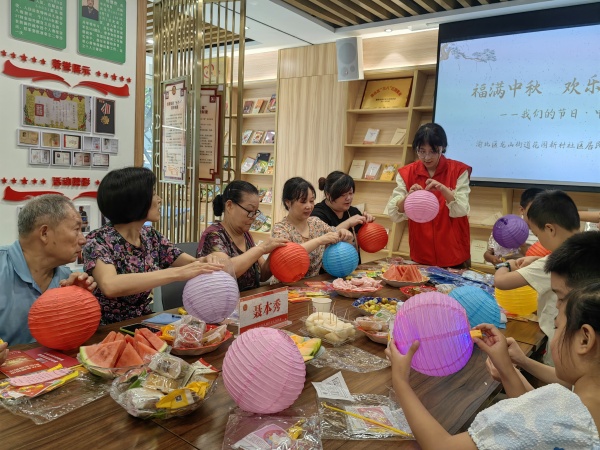 活动现场。花园新村社区供图