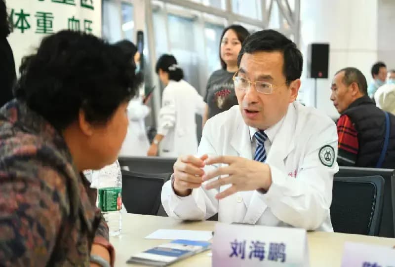 义诊现场。曾理摄