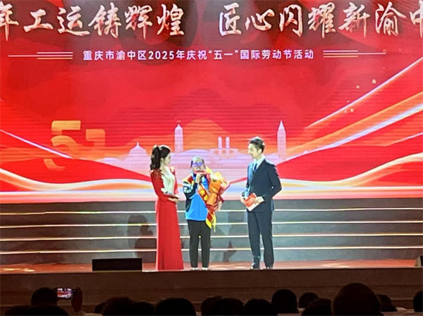 廖泽萌进行现场分享。马春鹏摄