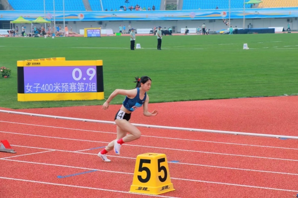 女子400米预赛。胥世鹏摄