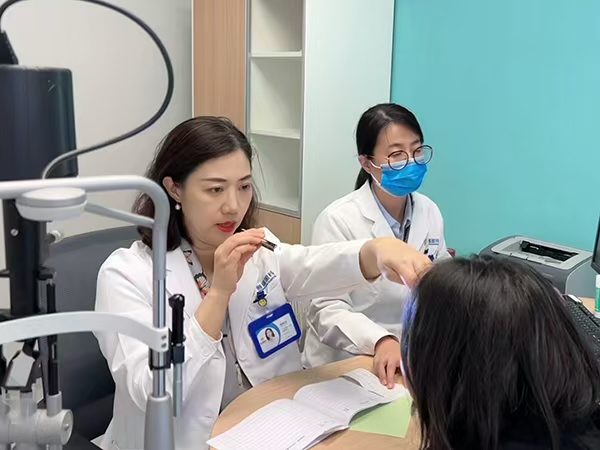 重慶普瑞：孩子低度近視配鏡 需結合醫學驗光與個體化方案
