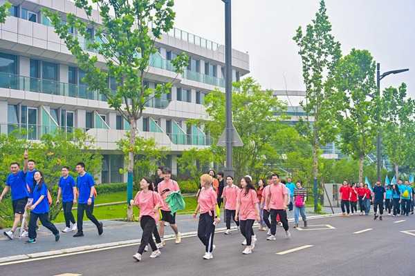 活动现场。重庆高新开发集团供图