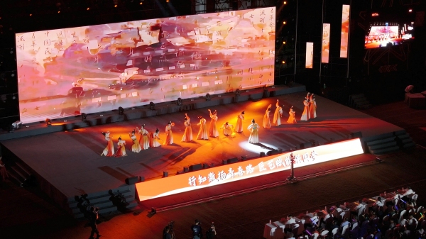 节目汇演。重庆工贸职业技术学院供图