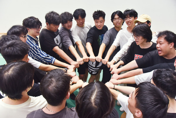 心理素質拓展活動。重慶工程職業技術學院供圖