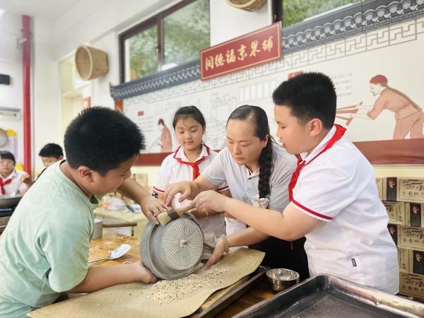 活动现场。合川巴蜀小学供图