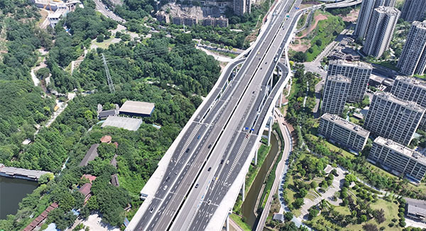 五台山立交至双山隧道段改造项目。重庆市住房城乡建委供图
