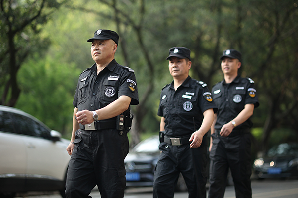 校园服务。东原仁知服务供图