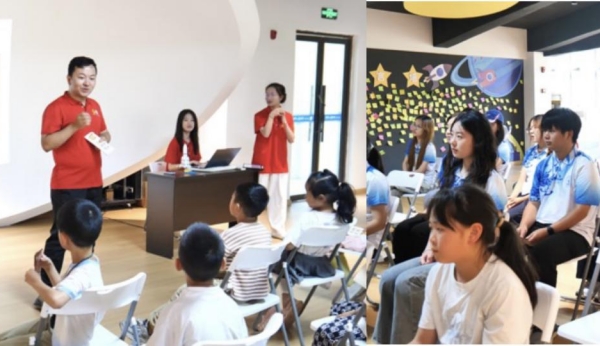 “科技自強課”現場。重慶師范大學供圖