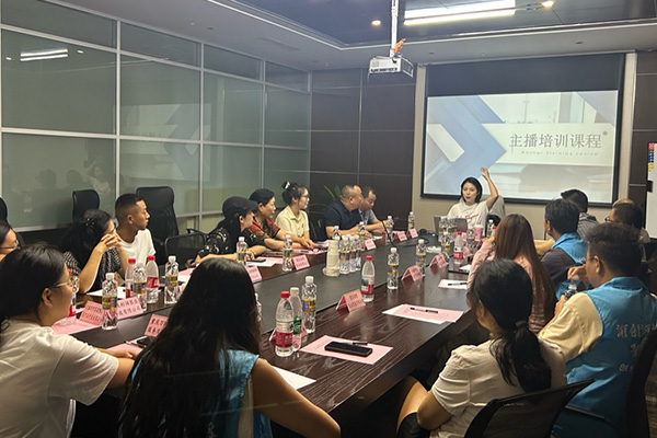 培训营活动现场。重庆市万盛经开区人力社保局供图