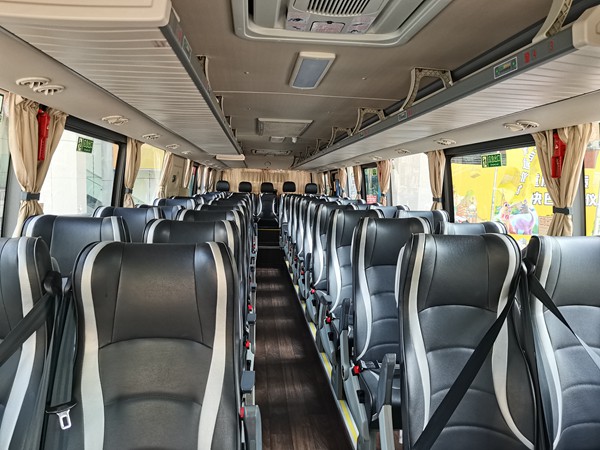 便民快巴車輛內部。徐粘琴攝