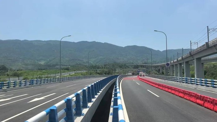 冯时行路连接一纵线工程