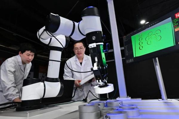 中科摇橹船获评服务型制造领域“示范生”