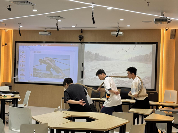 日常训练。重庆文化艺术职业学院供图