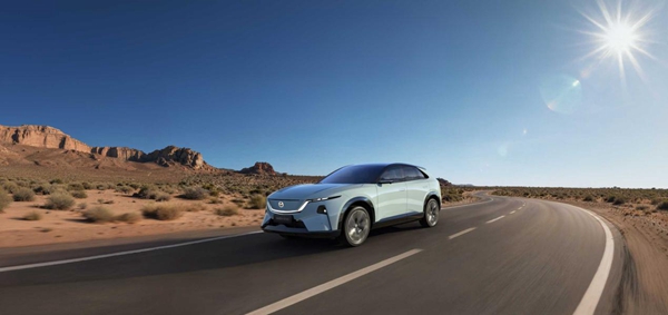 长安马自达MAZDA EZ-60上市。受访者供图