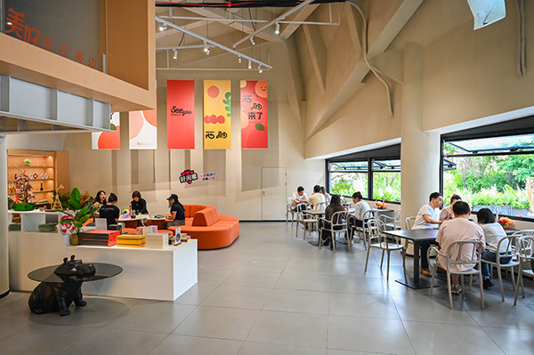 西柚社創綜合服務體。鄒樂攝