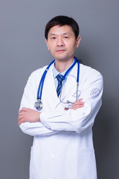 王永义。重庆医药高等专科学校附属第一医院（重庆市第六人民医院）供图