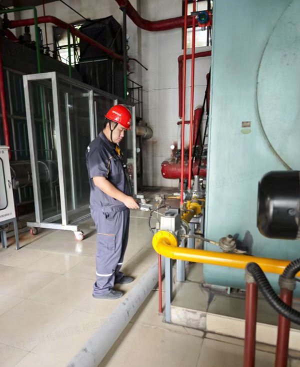 燃氣設施安全巡查。重慶燃氣集團供圖