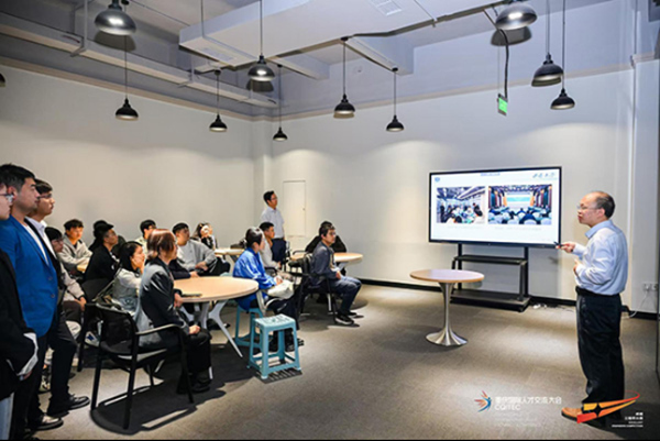 实地考察现场。全球卓越工程师大赛执委会办公室供图