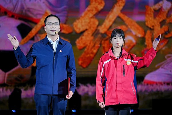 微講述《追風玫瑰》。主辦方供圖