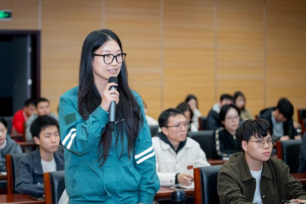 學員發表感受。國網重慶永川供電公司供圖